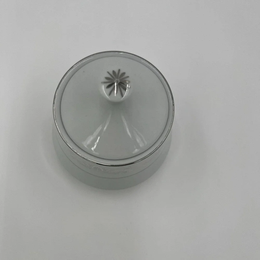 Crown Ming Fine China Sugar Bowl with‎ Lid Silver Trim Floral Pattern